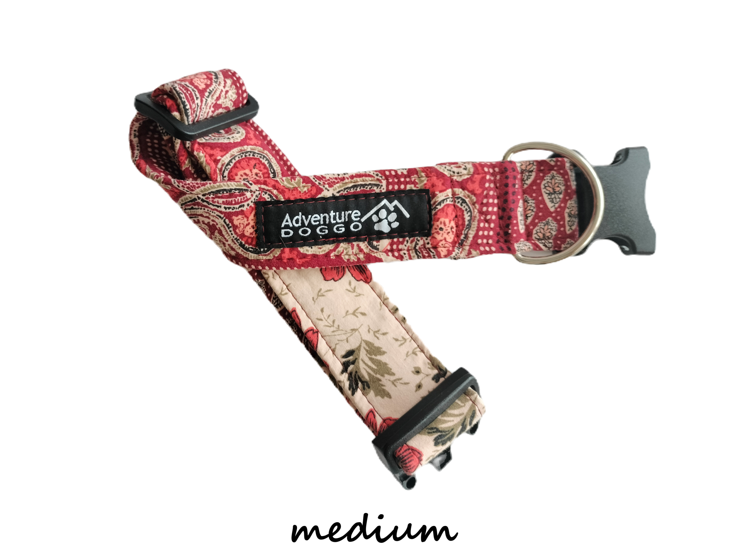 Royal Dress Collar, size medium, shown unclasped