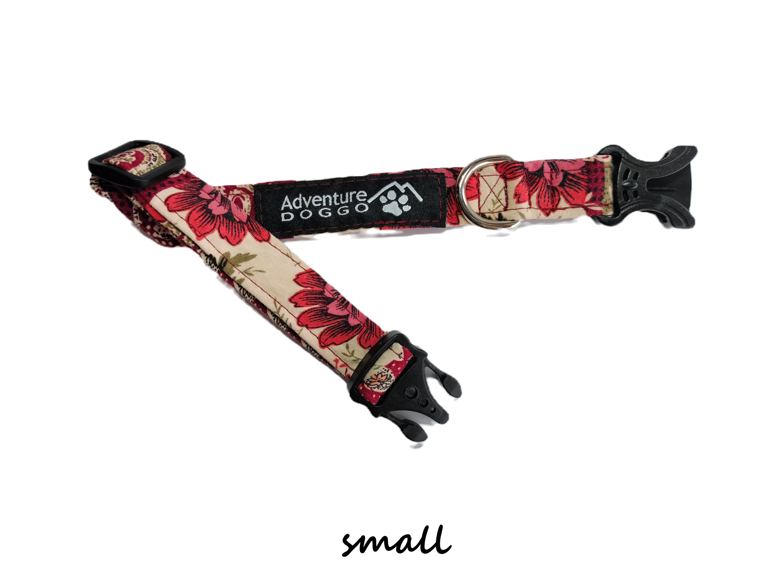 Royal Dress Collar, size small, shown unclasped