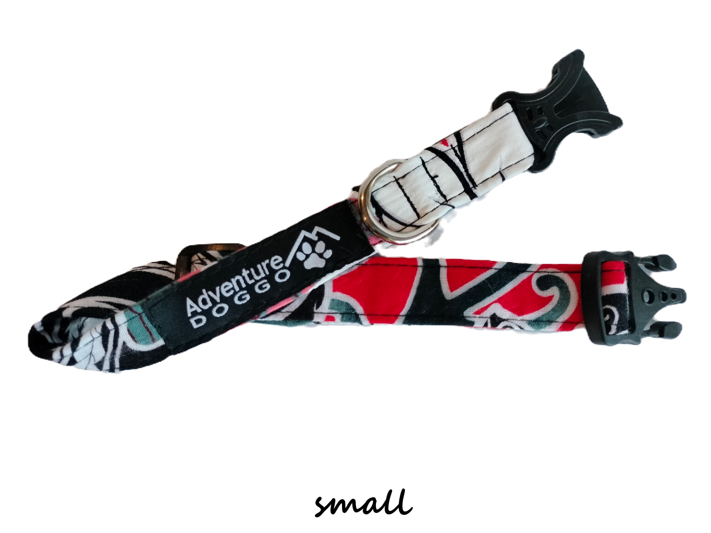 Kuri Pai Dress Collar, size small, shown unclasped